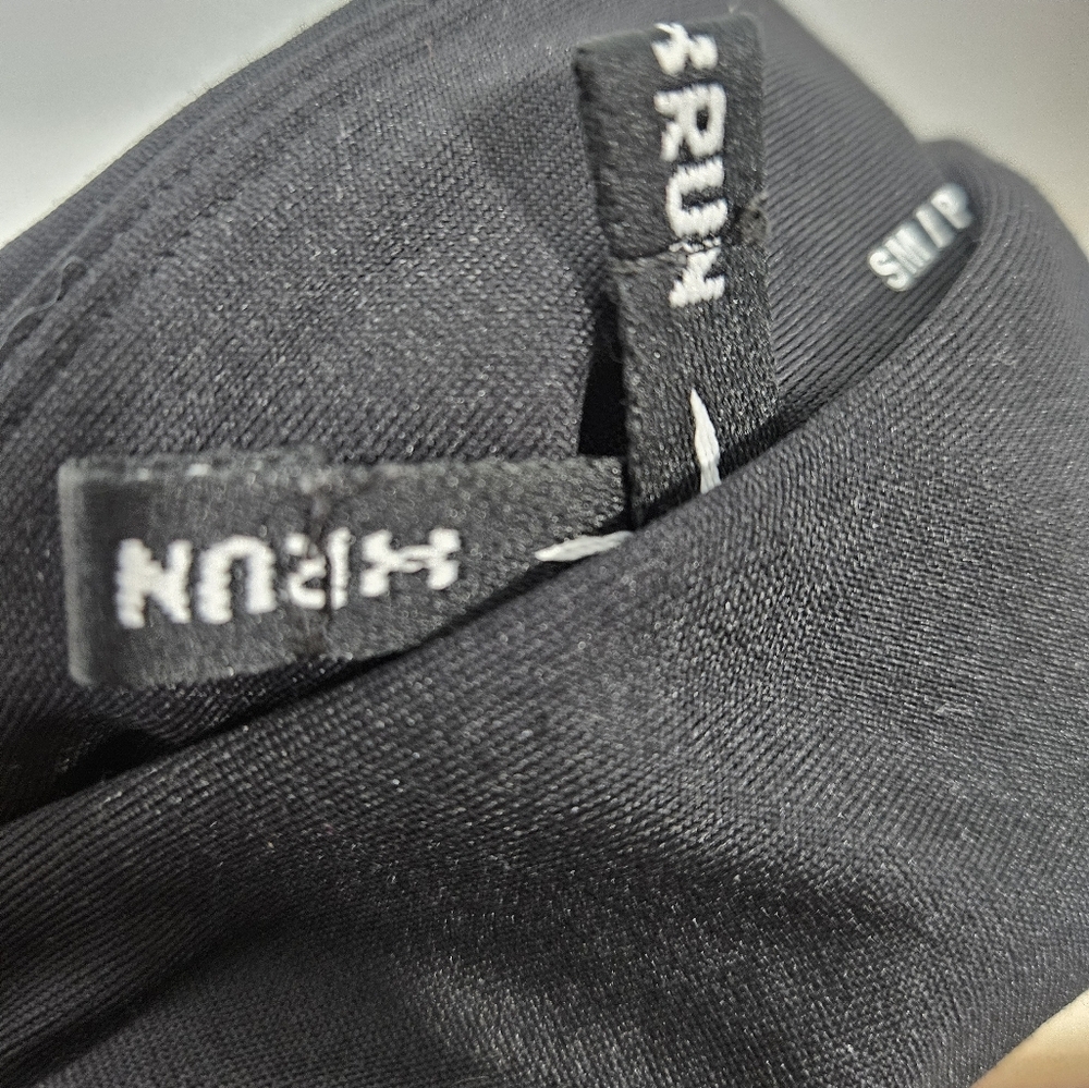 Under Armour women's athletic compression leggings small - Picture 6 of 6